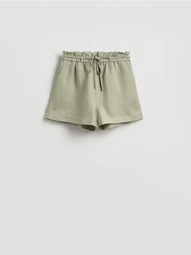Shorts in lino e viscosa - verde pallido