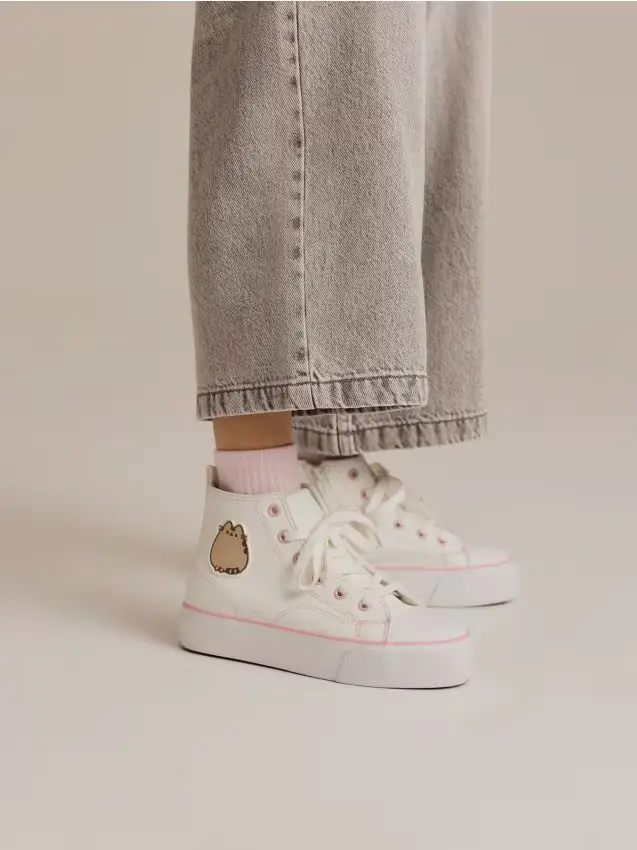 Sneakers alti Pusheen - panna