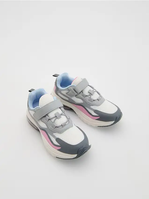 Sneakers con chiusura in velcro - grigio chiaro