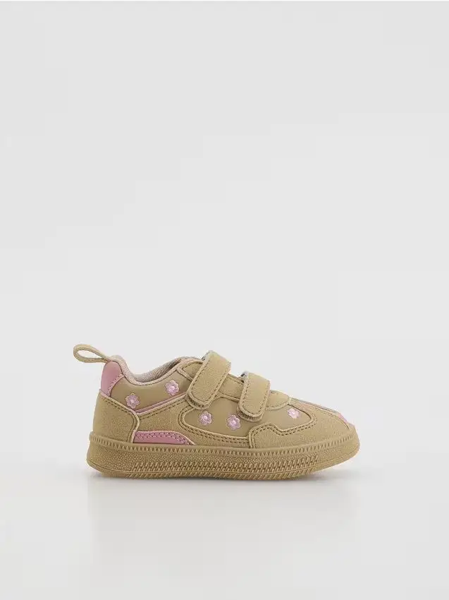 Sneakers in similpelle - beige