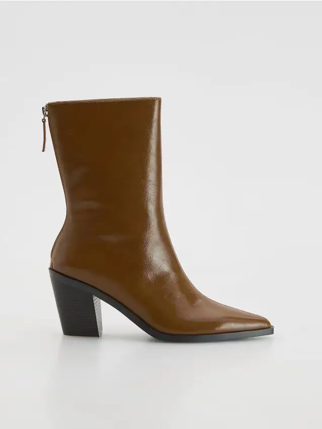 Stivaletti in pelle con tacco - ambra