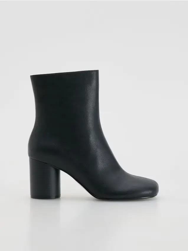 Stivaletti in pelle - nero