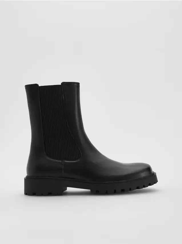 Stivaletti in pelle - nero