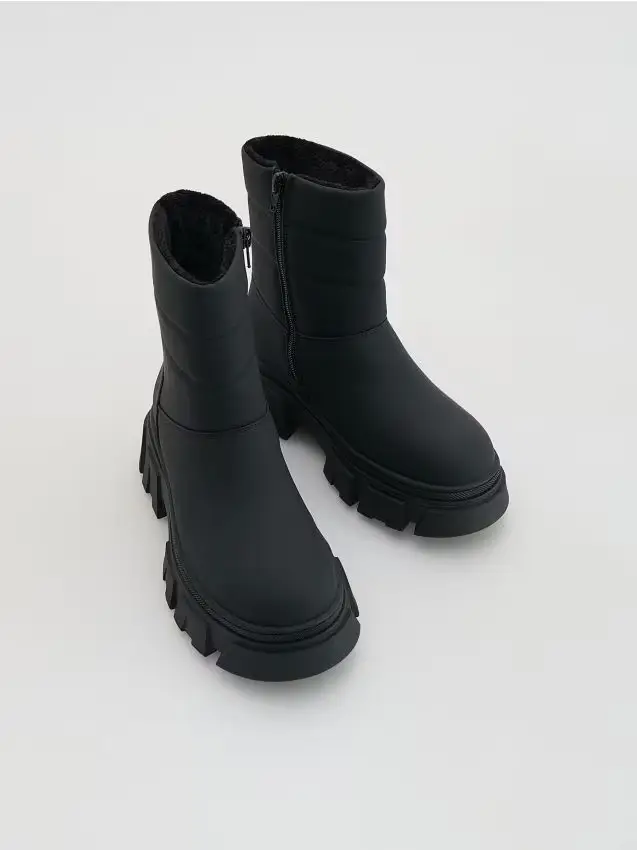 Stivaletti isolanti in ecopelle - nero