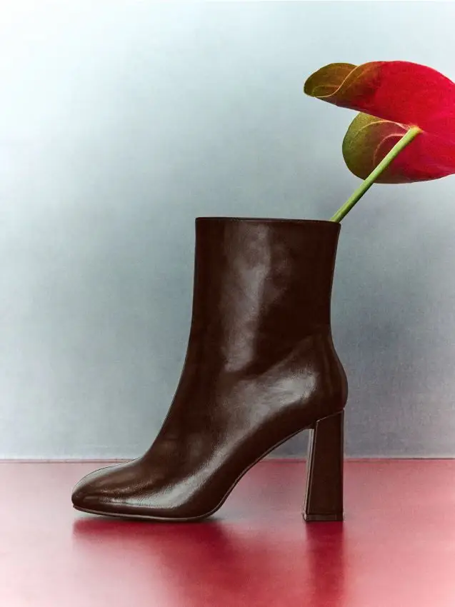 Stivali con tacco alto - marrone