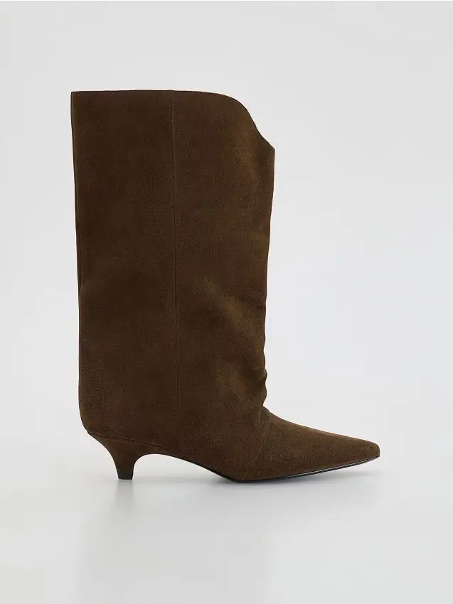 Stivali in camoscio con tacco - marrone scuro