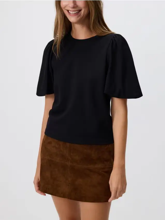 T-shirt con maniche a palloncino - nero