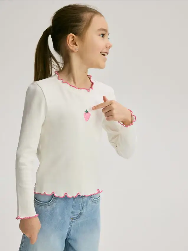 T-shirt con ricamo - panna