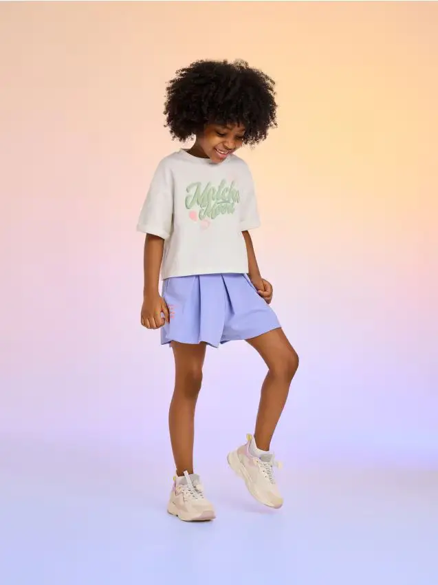 T-shirt corto con stampa - panna