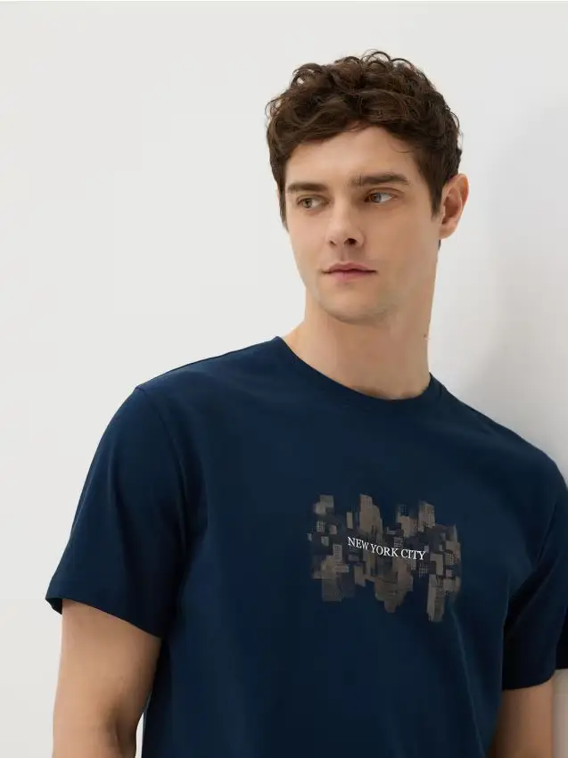 T-shirt regular fit con stampa - blu scuro