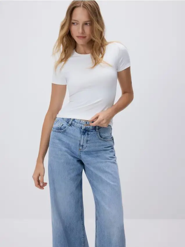 T-shirt regular fit semplice - bianco