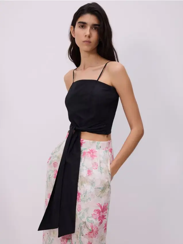 Top in taffetà con fiocco decorativo - nero