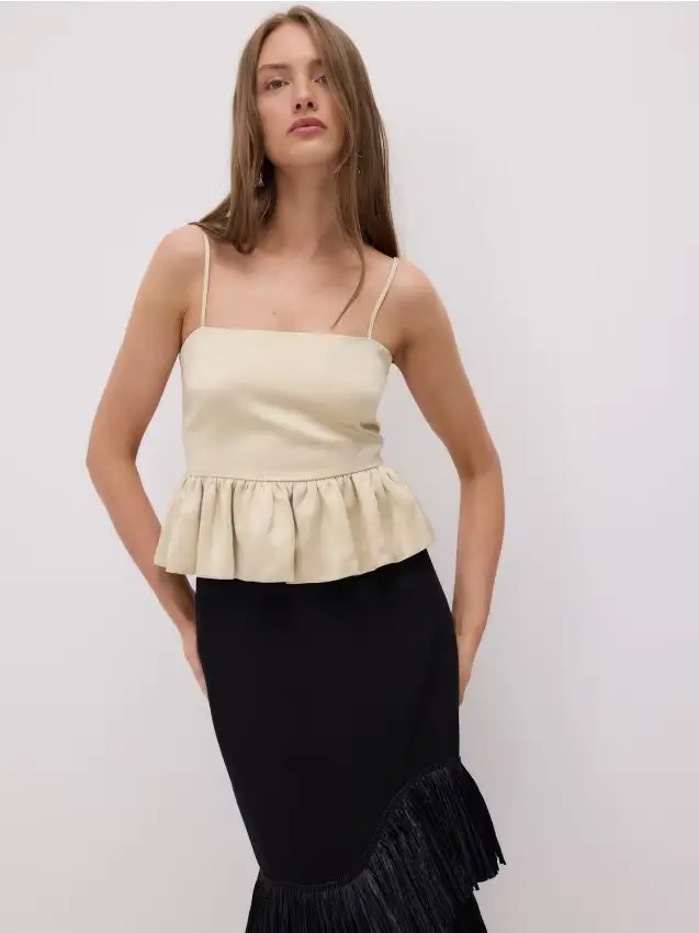 Top satinato con baschina - nude