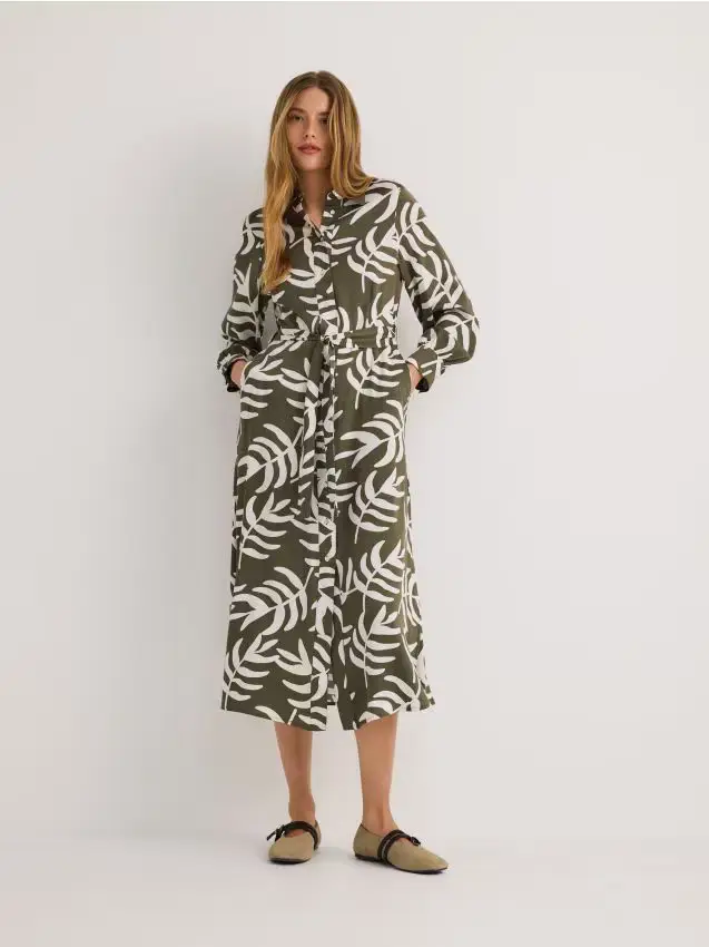 Vestito a camicia in viscosa - verde oliva