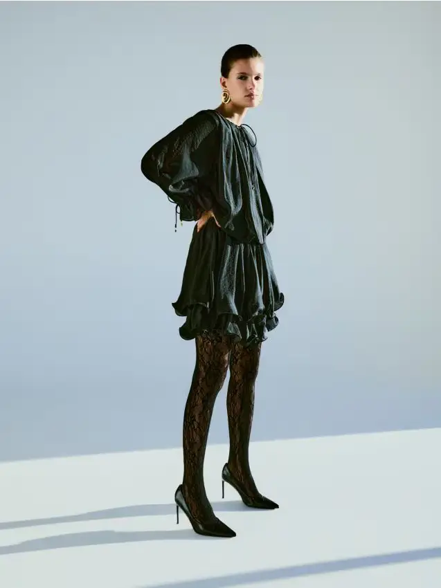 Vestito mini con dettaglio di cravatta - nero