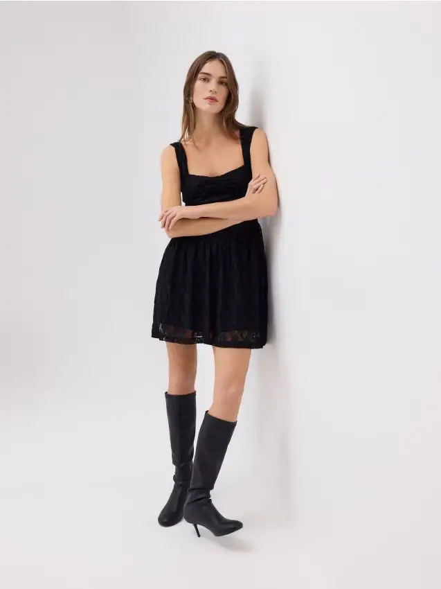 Vestito mini in pizzo - nero