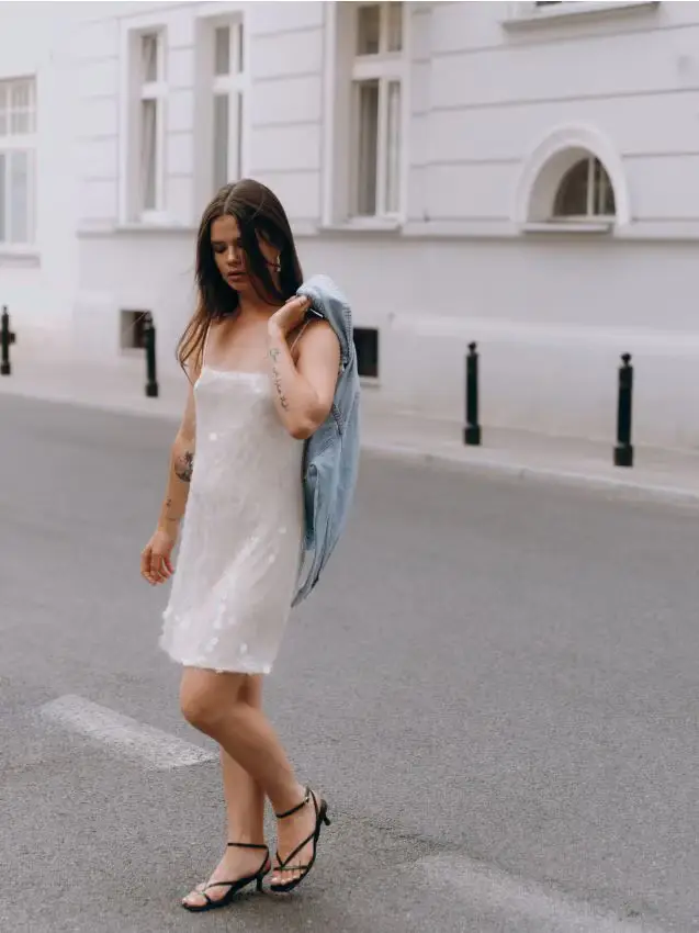 Vestito mini luccicante - grano