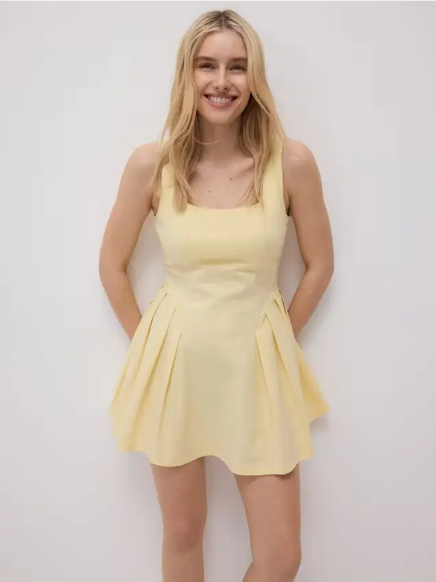 Vestito mini semplice - giallo chiaro