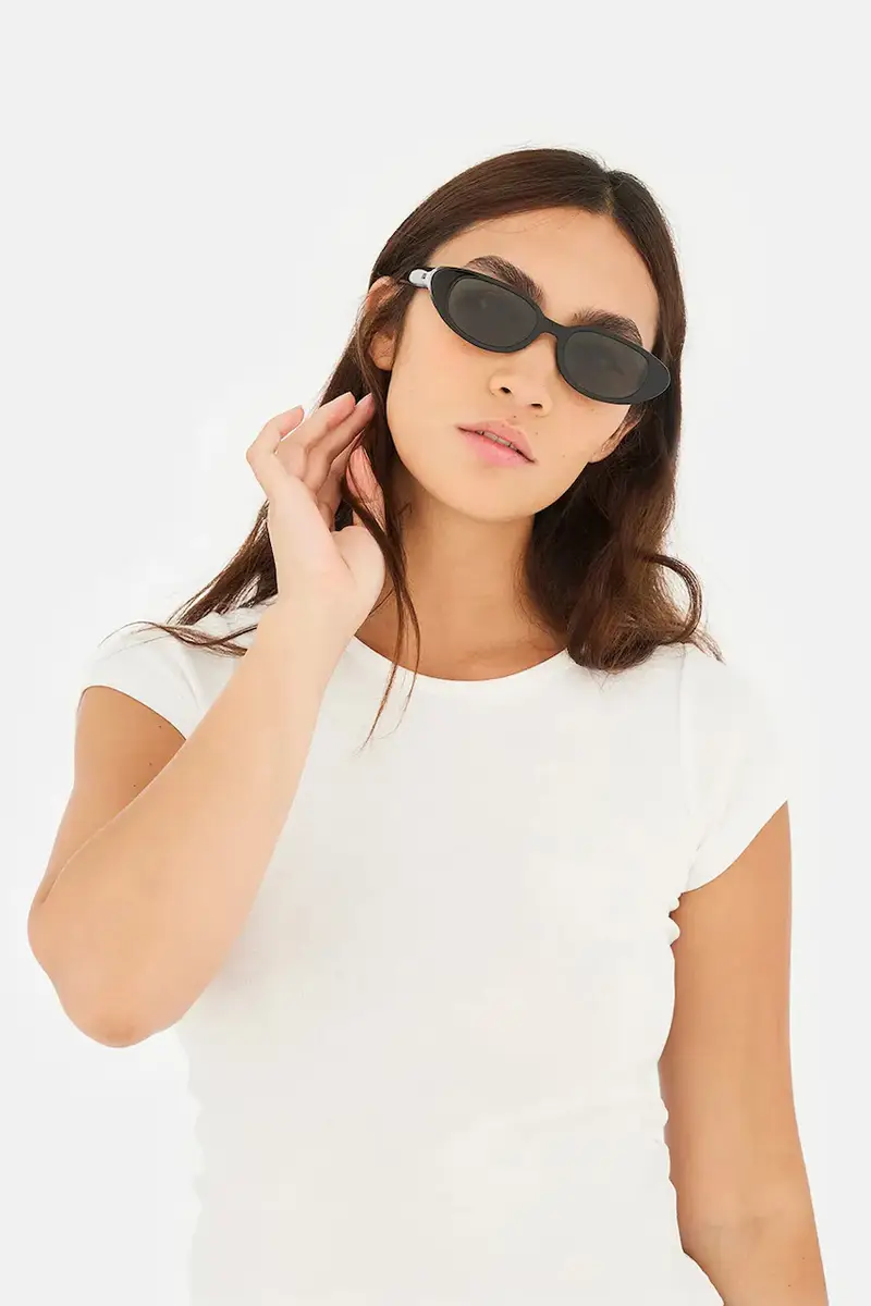 occhiali da sole Vega Nero miniatura 2