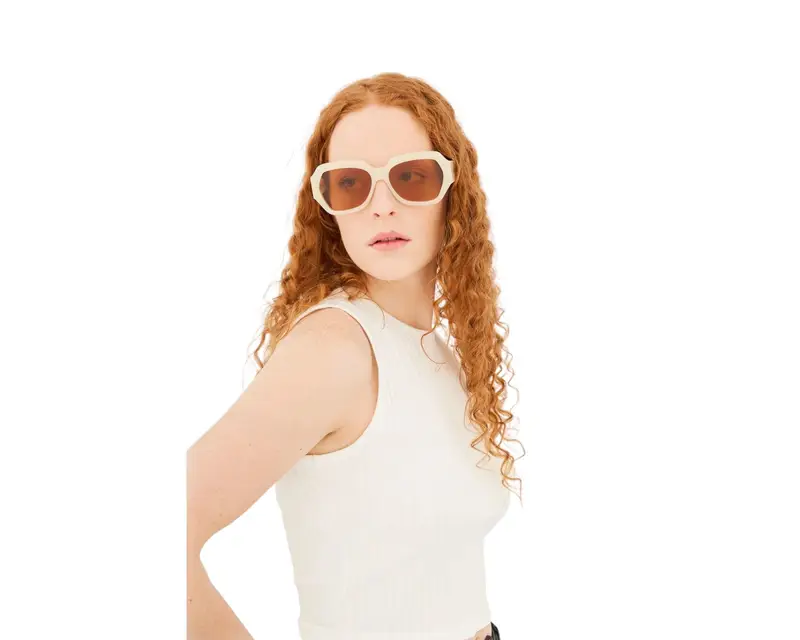 Retrosuperfuture Unisex BAZ Nala Crema Occhiali da sole Acetato Crema Marrone Squadrata Normale miniatura 3