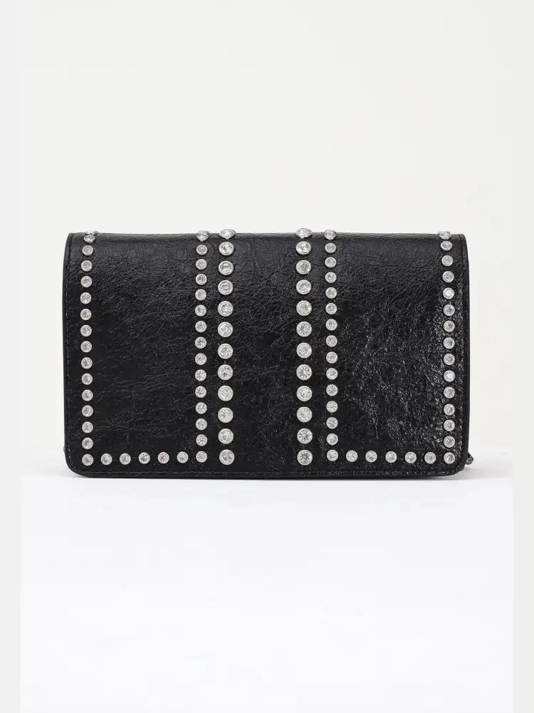 borsa nera donna in ecopelle con tracolla borchie all over miniatura 3