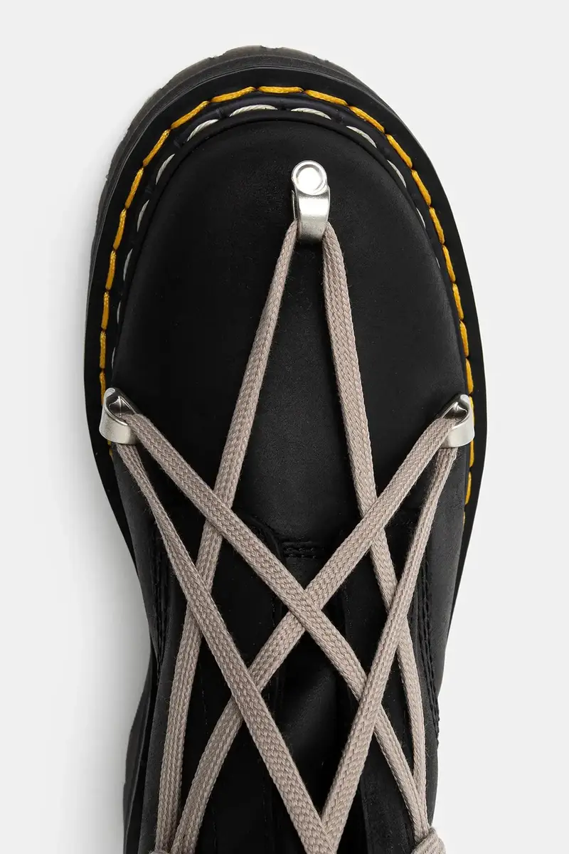 stivali x Dr. Martens 1B60 Quad Sole Pentalace Boot uomo colore nero DM02E6811.0001 miniatura 4