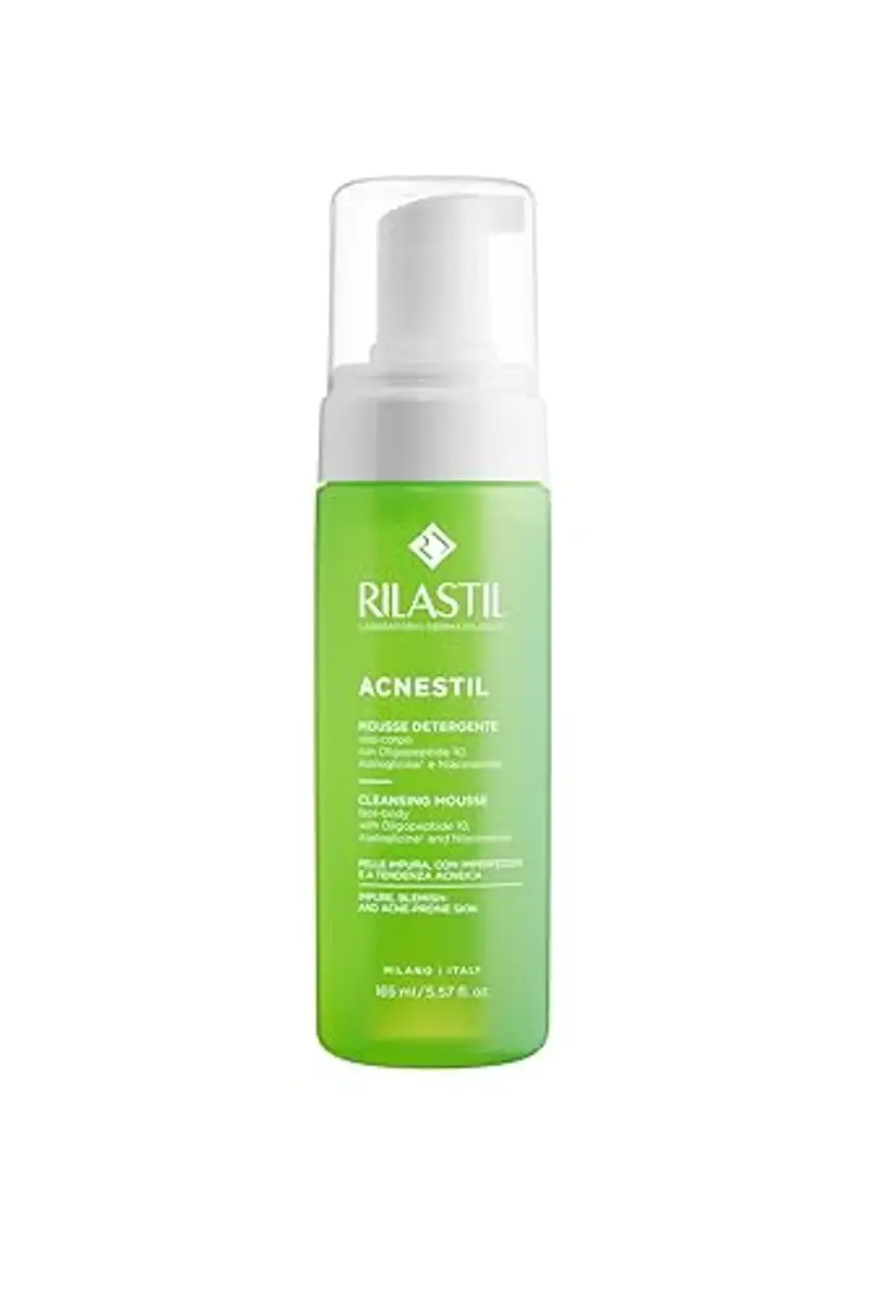 Rilastil Acnestil Mousse Detergente, Formula Delicata, Pelli con Tendenza Acneica, Confezione da 150ml
