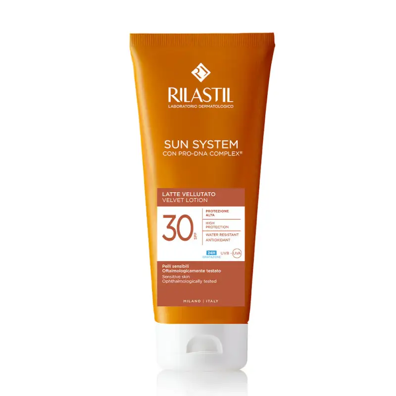 Sun System Latte Vellutato SPF30 - Protezione solare viso,Solari alta protezione