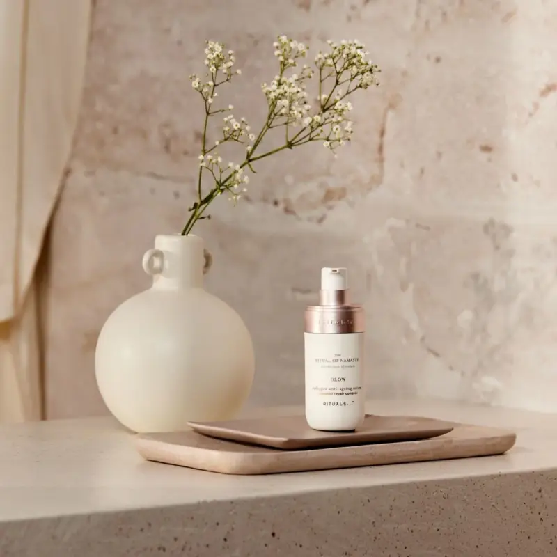 The Ritual of Namaste Glow Anti-Ageing Serum - Siero antirughe, Siero viso illuminante miniatura 4