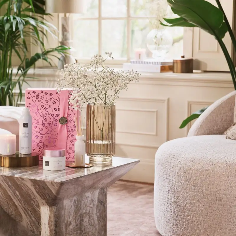 The Ritual of Sakura The Ritual of Sakura - Large Gift Set 2024 - Cofanetto corpo, Cofanetto viso e corpo miniatura 5