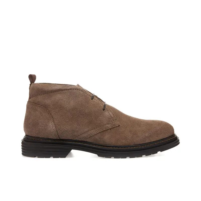 Polacchini beige in pelle scamosciata con lacci