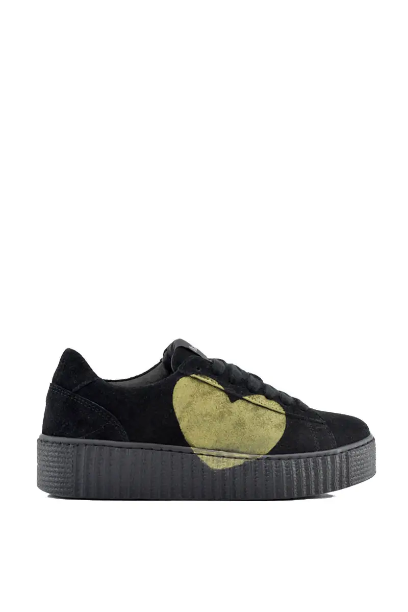 Sneaker donna in pelle scamosciata con stampa cuore nero