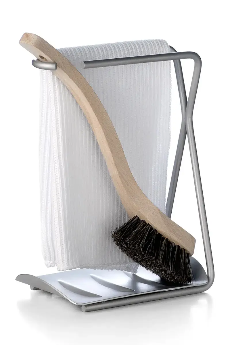 utensili da cucina colore grigio