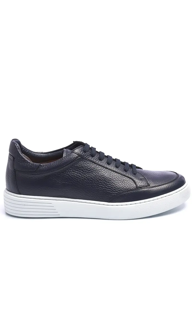 Sneaker rossi in pelle martellata, colore blu