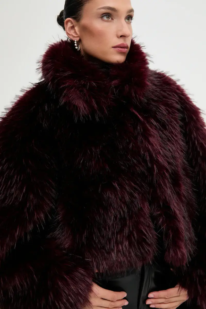 cappotto colore granata 1146862734 miniatura 4