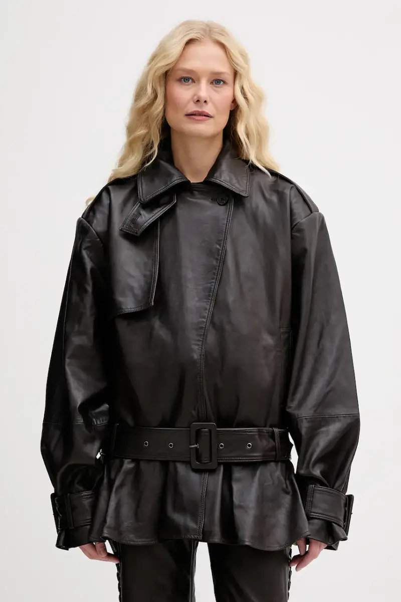 giacca in pelle colore marrone 1158171667