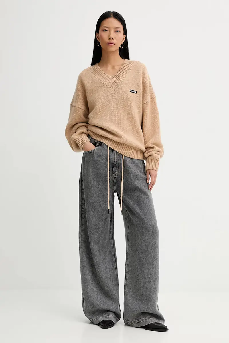 maglione in lana colore beige 1147631753 miniatura 2