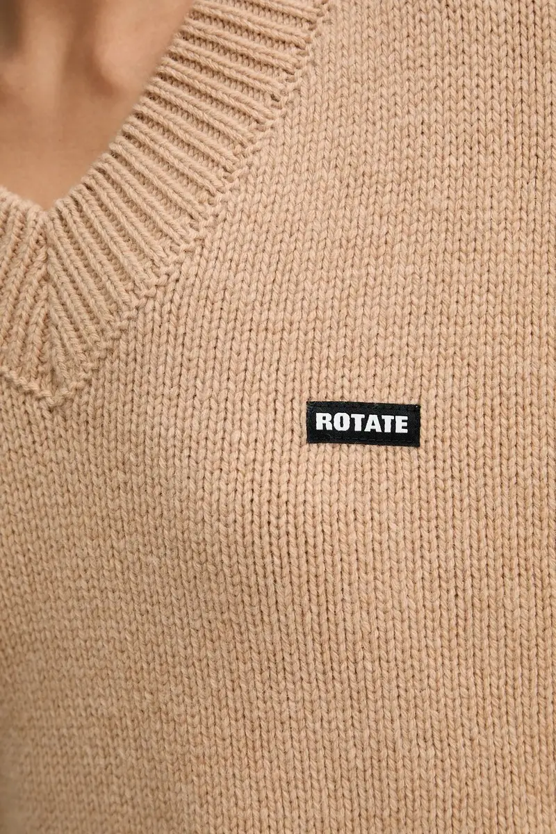 maglione in lana colore beige 1147631753 miniatura 5