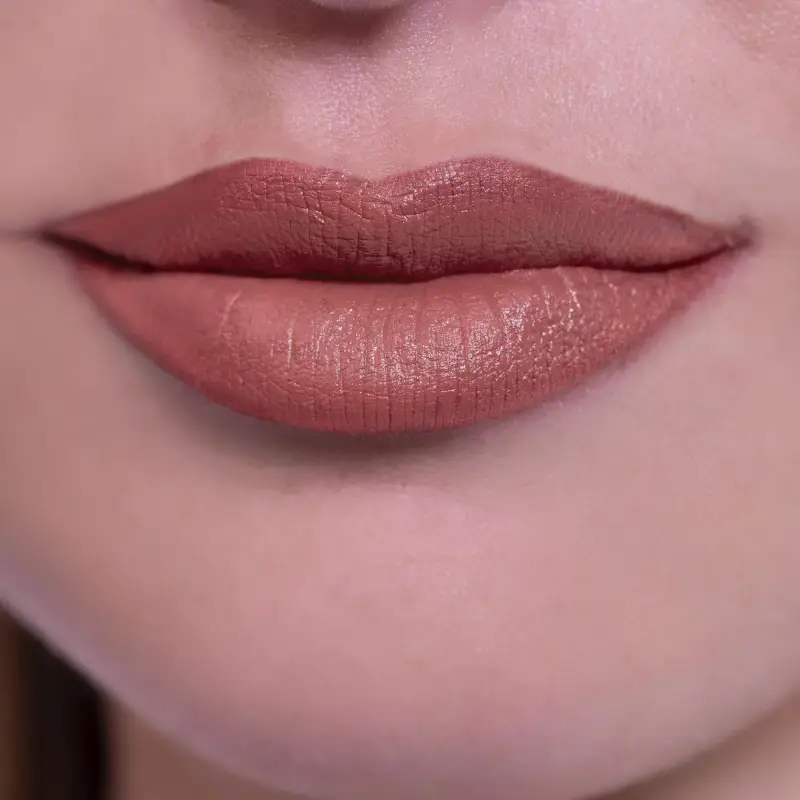 Labbra Rossetto Cremoso 03 - Nude Brown - Rossetti miniatura 2