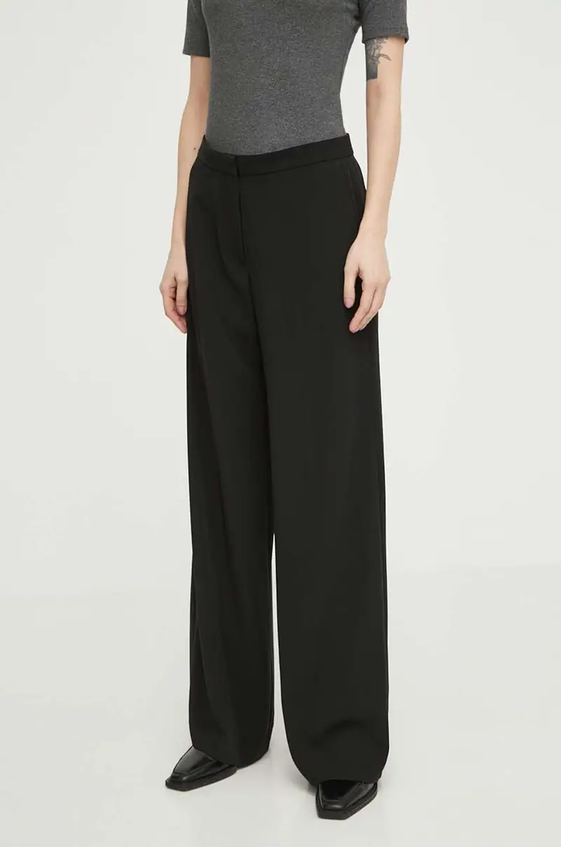 pantaloni donna colore nero