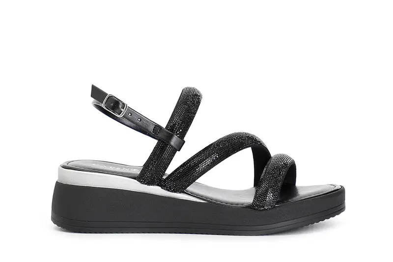 sandali asimmetrici con strass nero