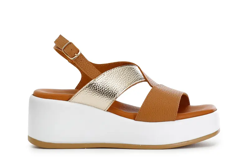 sandali bicolor su zeppa in pelle cuoio