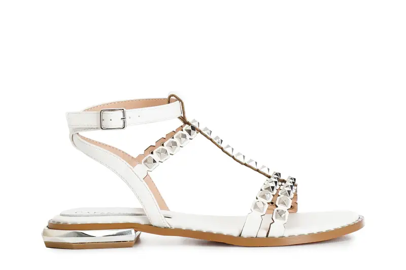 sandali con borchie sfaccettate bianco