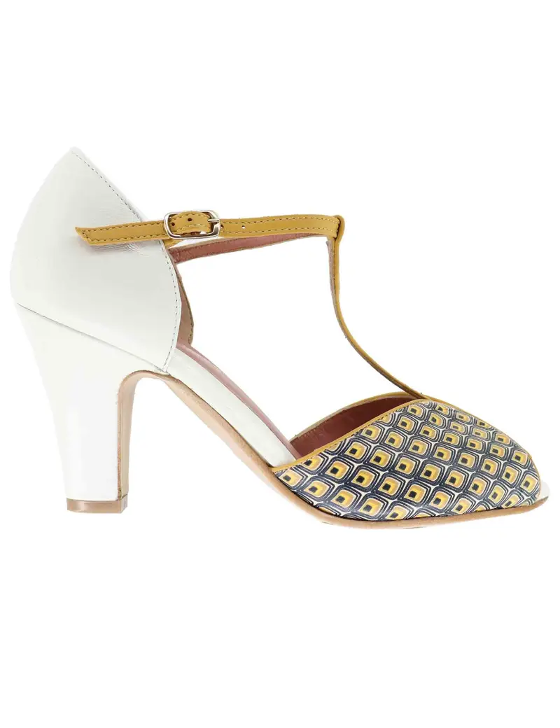 Sandali donna in pelle bianca con tacco alto