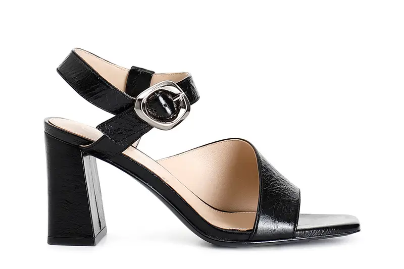 sandali gilda asimmetrico in vernice nero 35