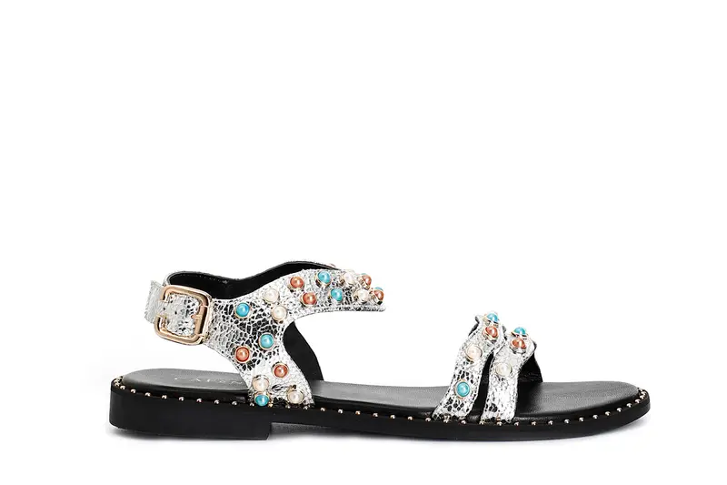 sandali gilda con cabochon argento