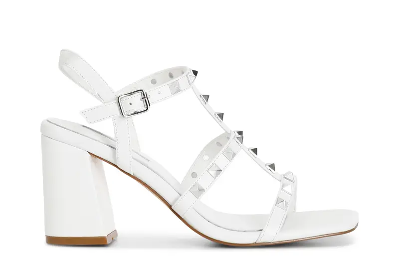 sandali in pelle con borchie bianco