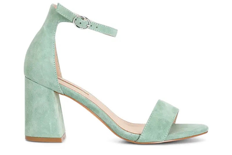 sandali in pelle scamosciata con laccio alla caviglia e toppone bamboo