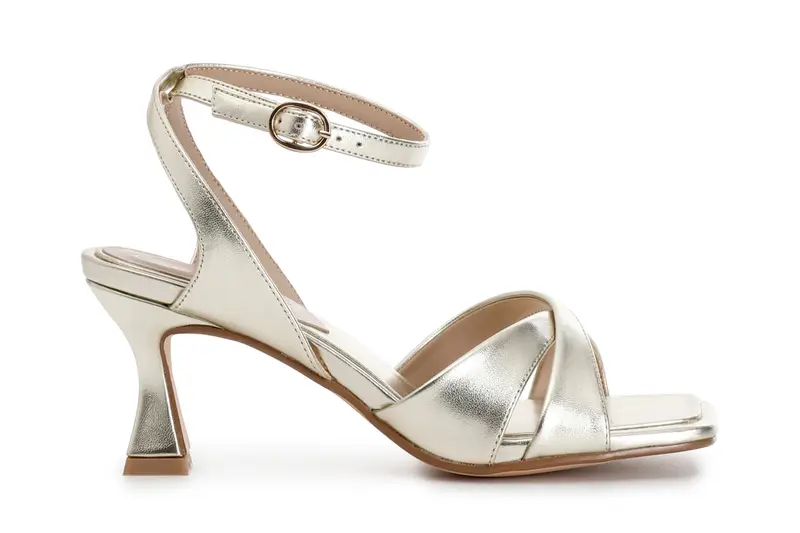 sandali metallizzati platino