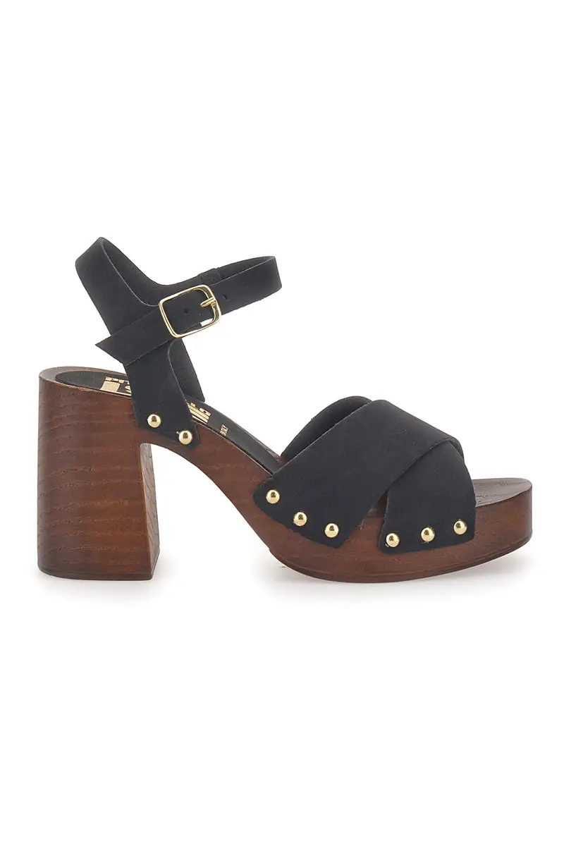 Sandali neri con tacco largo e borchiette Pittarello Love 9086